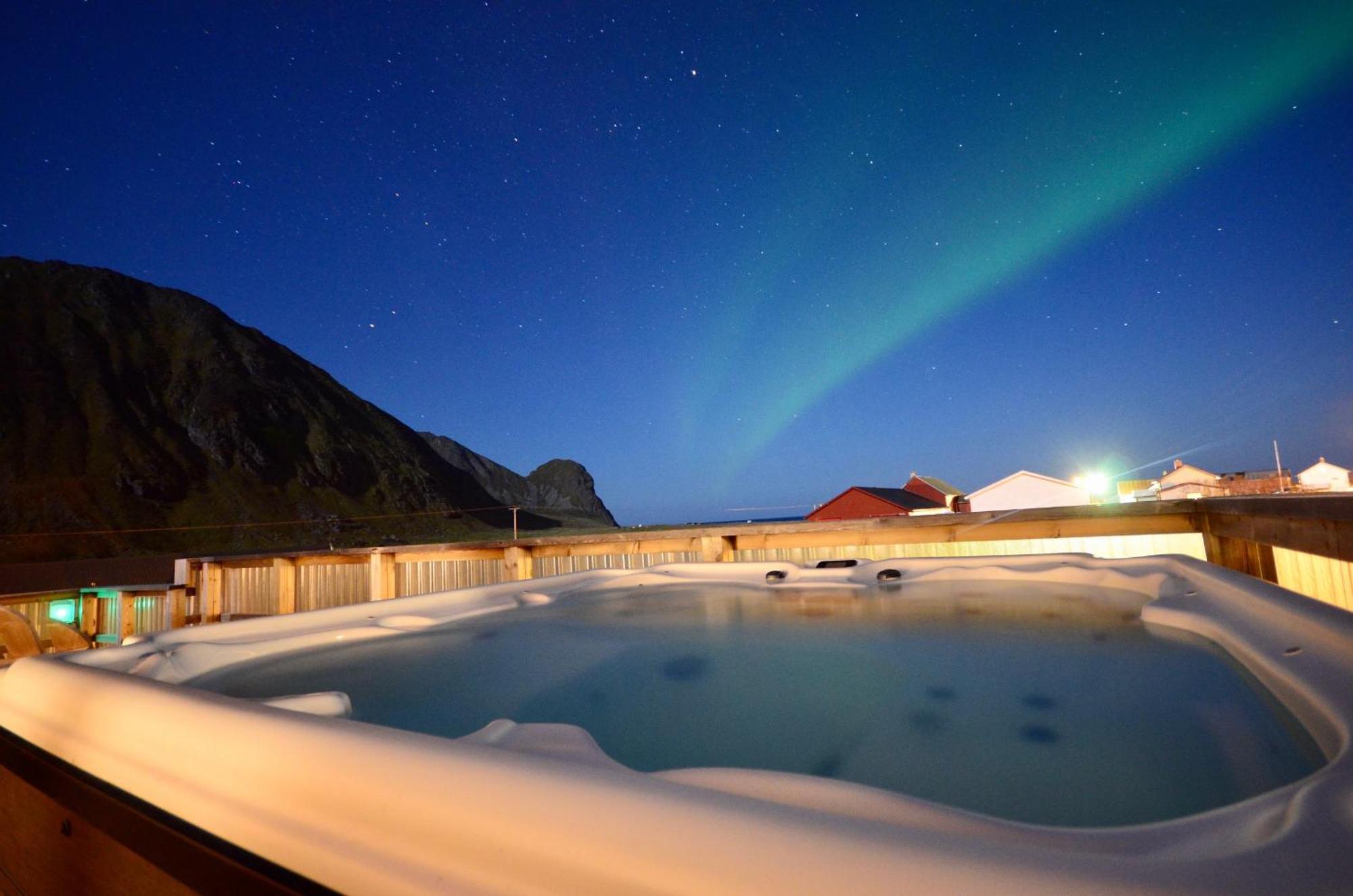 Unstad Arctic Resort Unnstad Exterior photo